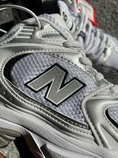 New Balance 530